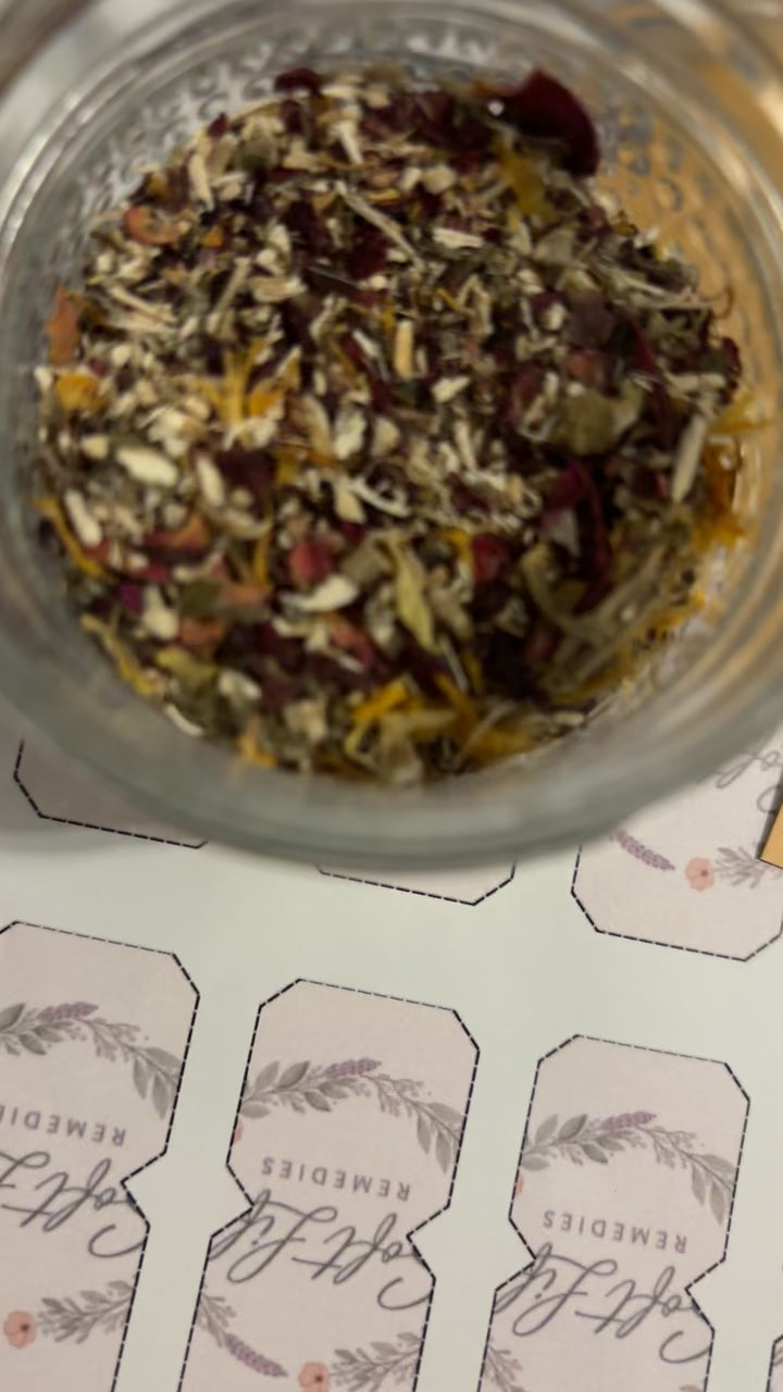 Hydra Bloom Feminine Wellness & Ritual 
 (Wet Kitty)Tea